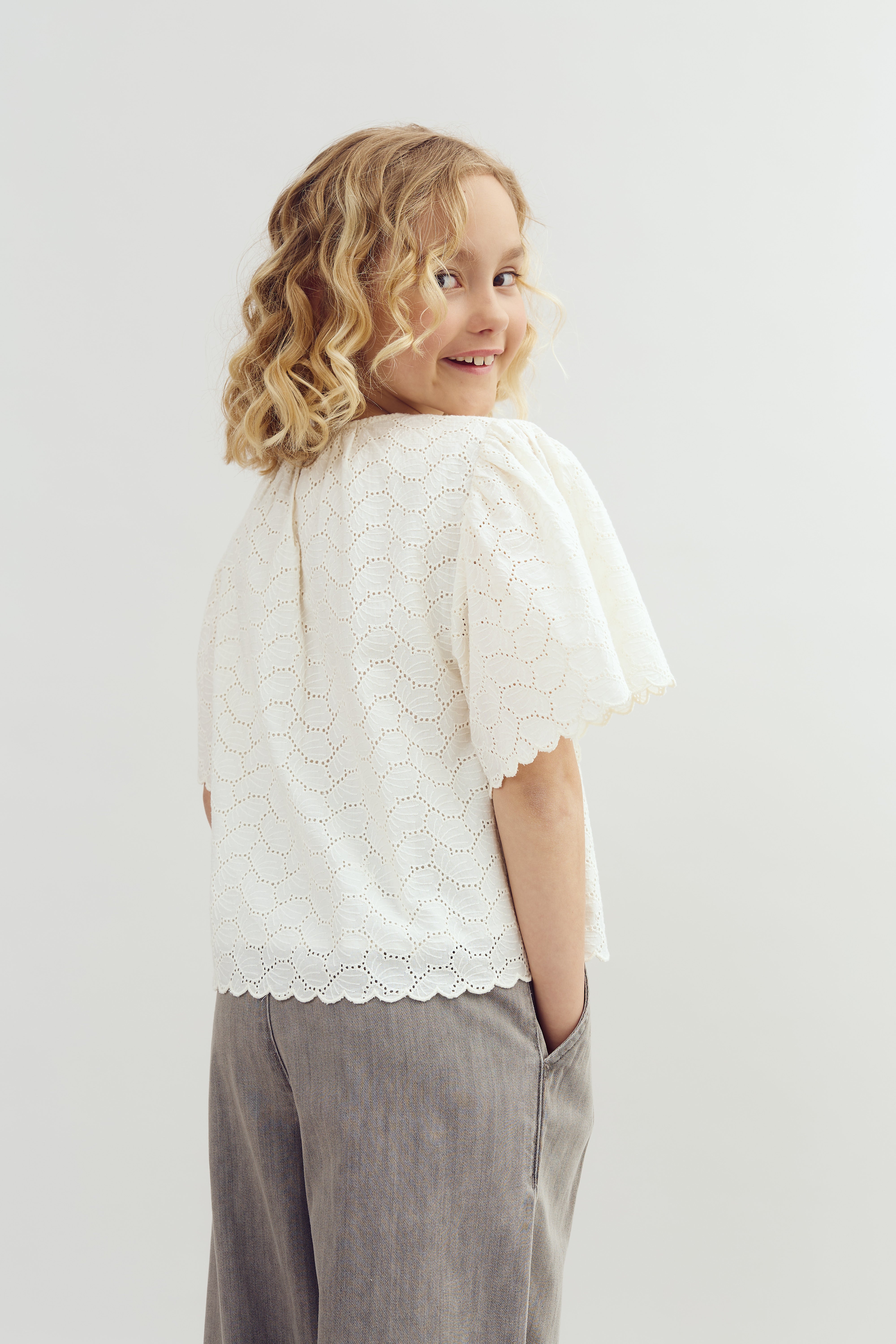 Schmetterlingsstickerei Bluse - Tween - Off - Tween - Off White | 100434 Karla