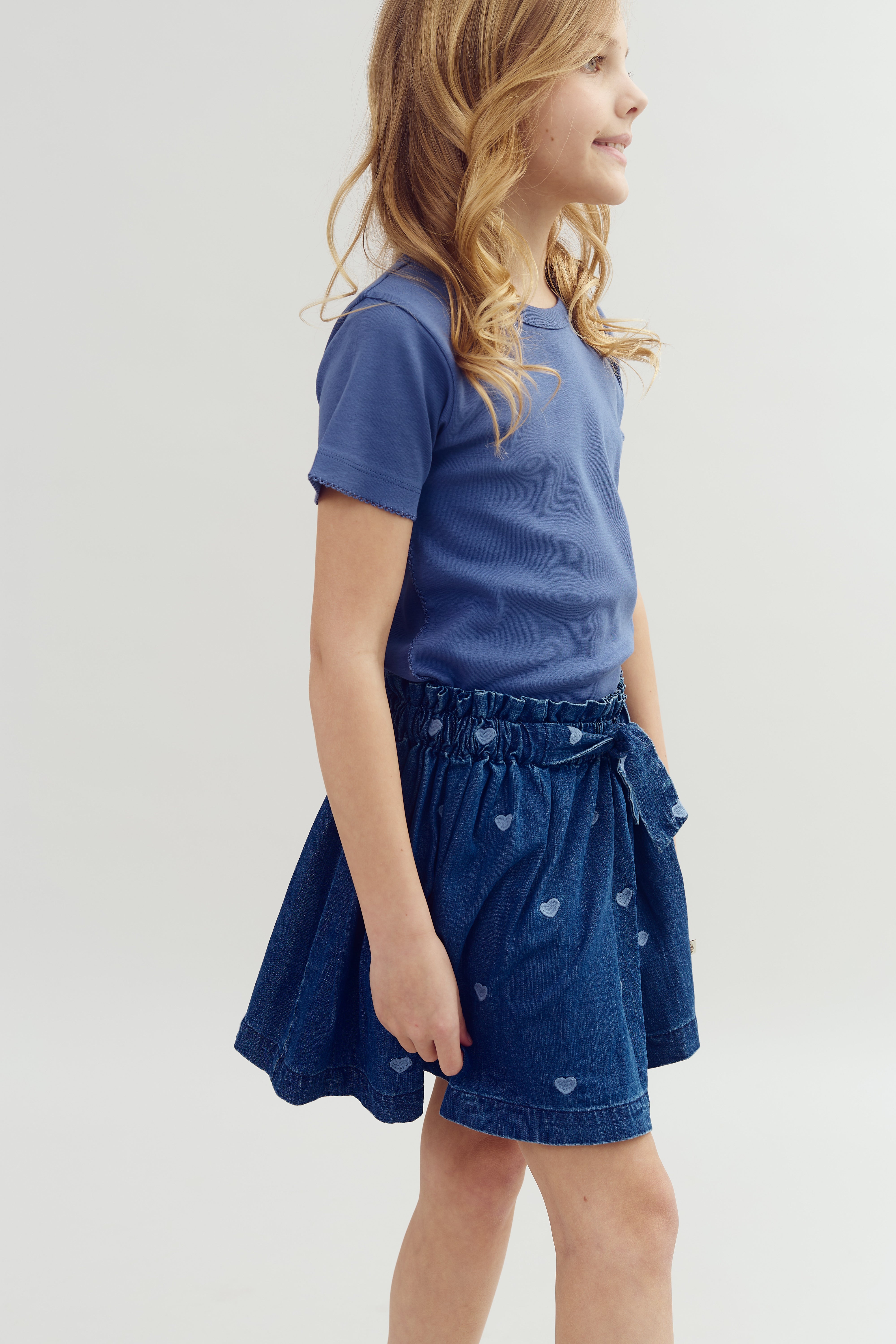 Tailliertes T-Shirt mit Picot-Stich - Tween - Dusty Cobalt | 100381 Tina
