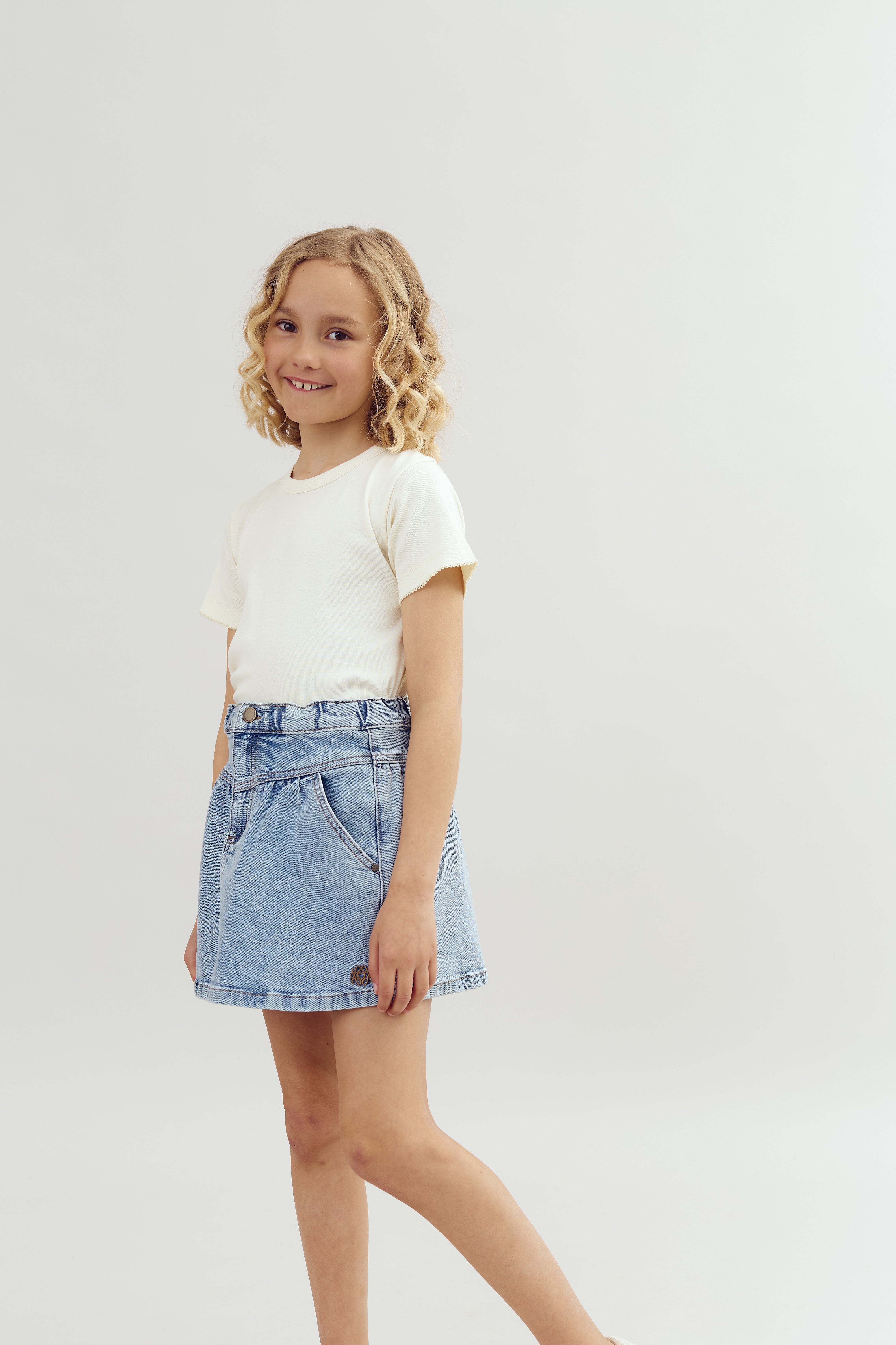 Tailliertes T-Shirt mit Picot-Stich - Tween - Off - Tween - Off White | 100382 Tina
