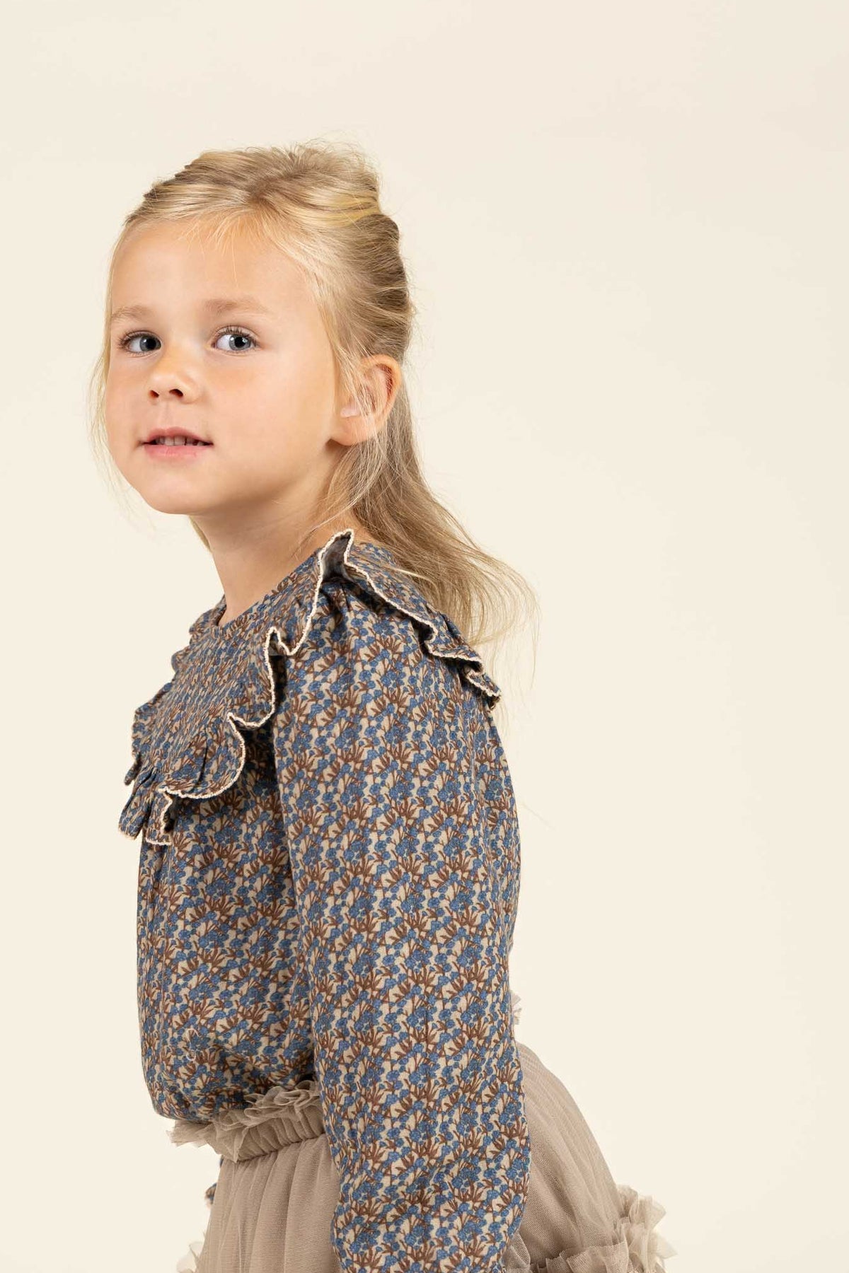 Bedruckte Zwei-Wege-Bluse aus doppelter Gaze - Kids - Blue / Brown | 100729 Maggie