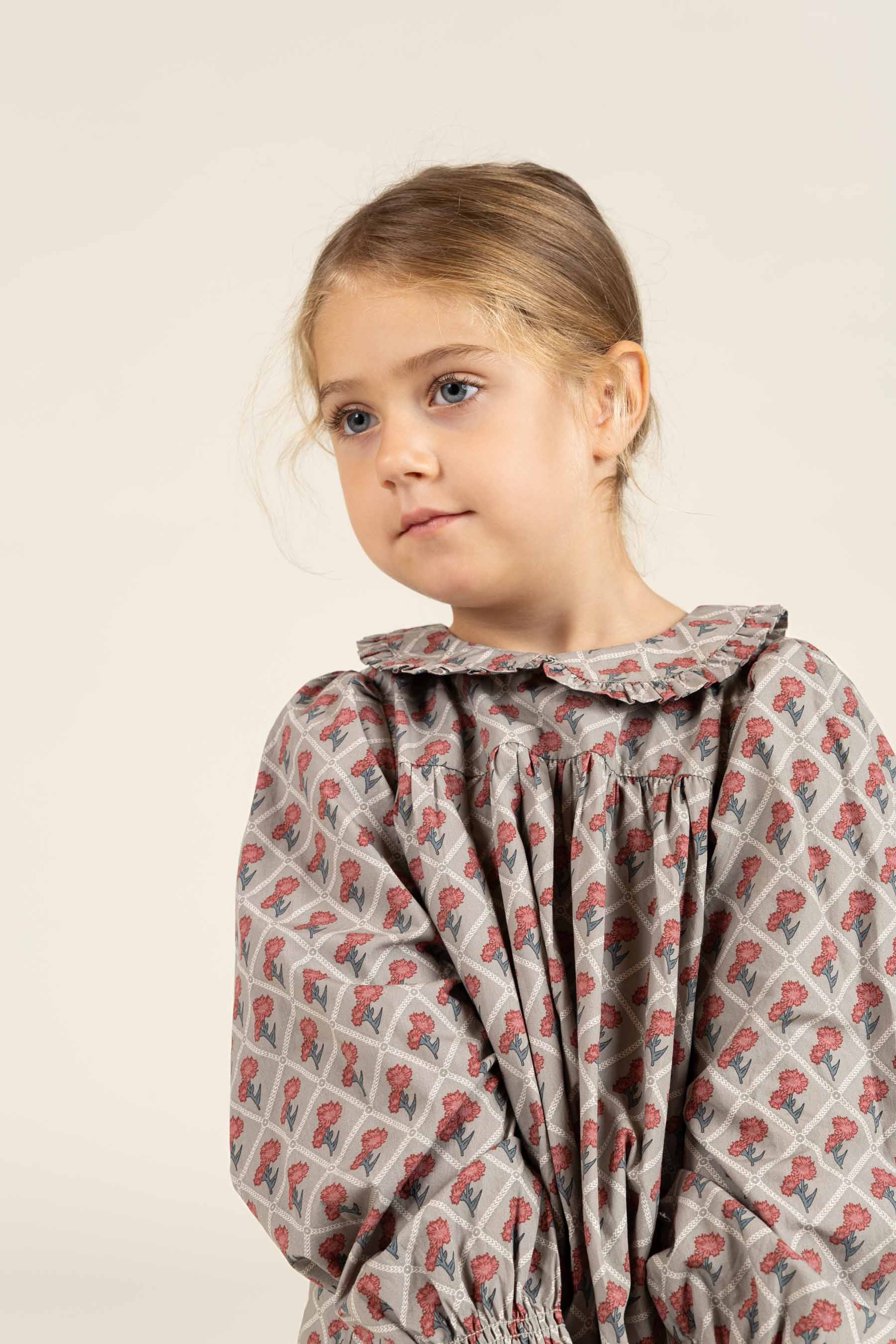 Bedrucktes Kleid aus Baumwollpopeline - Kids - Green w. Vintage Red | 100802 Amine
