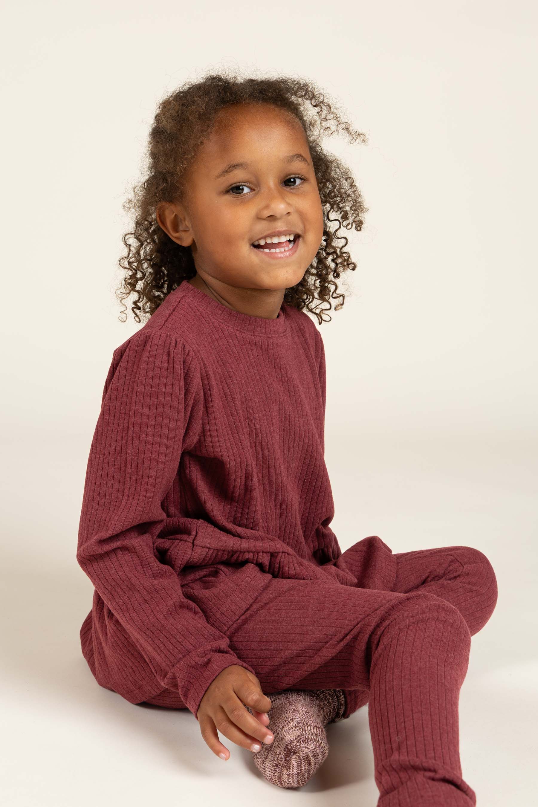 Weiche Ripp-Bluse mit Schößchen - Kids - Burgundy Melange | 100700 Alana