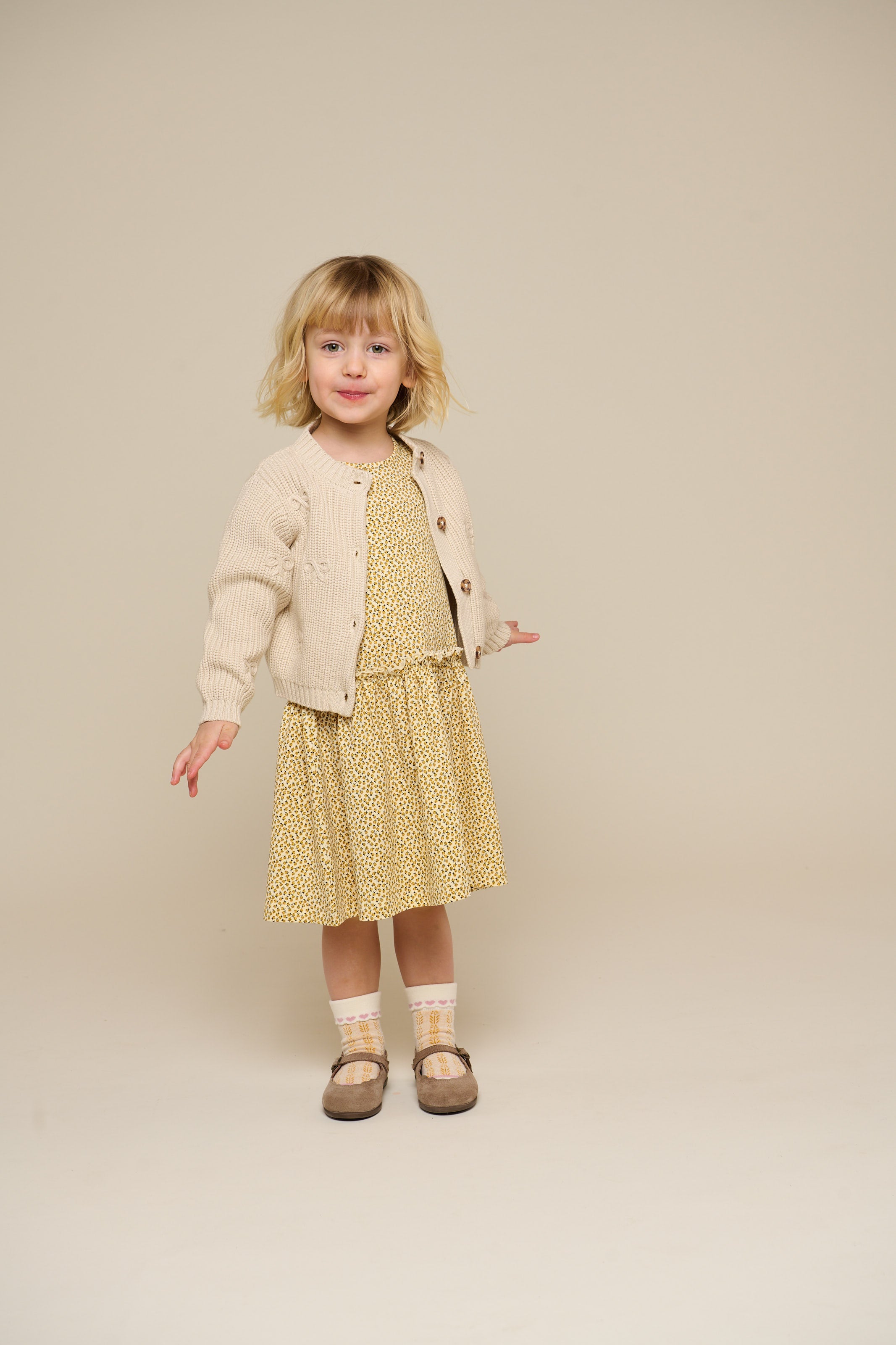 Baumwollstrickjacke mit Schleifen - Kids - Nature | 100790 Freya