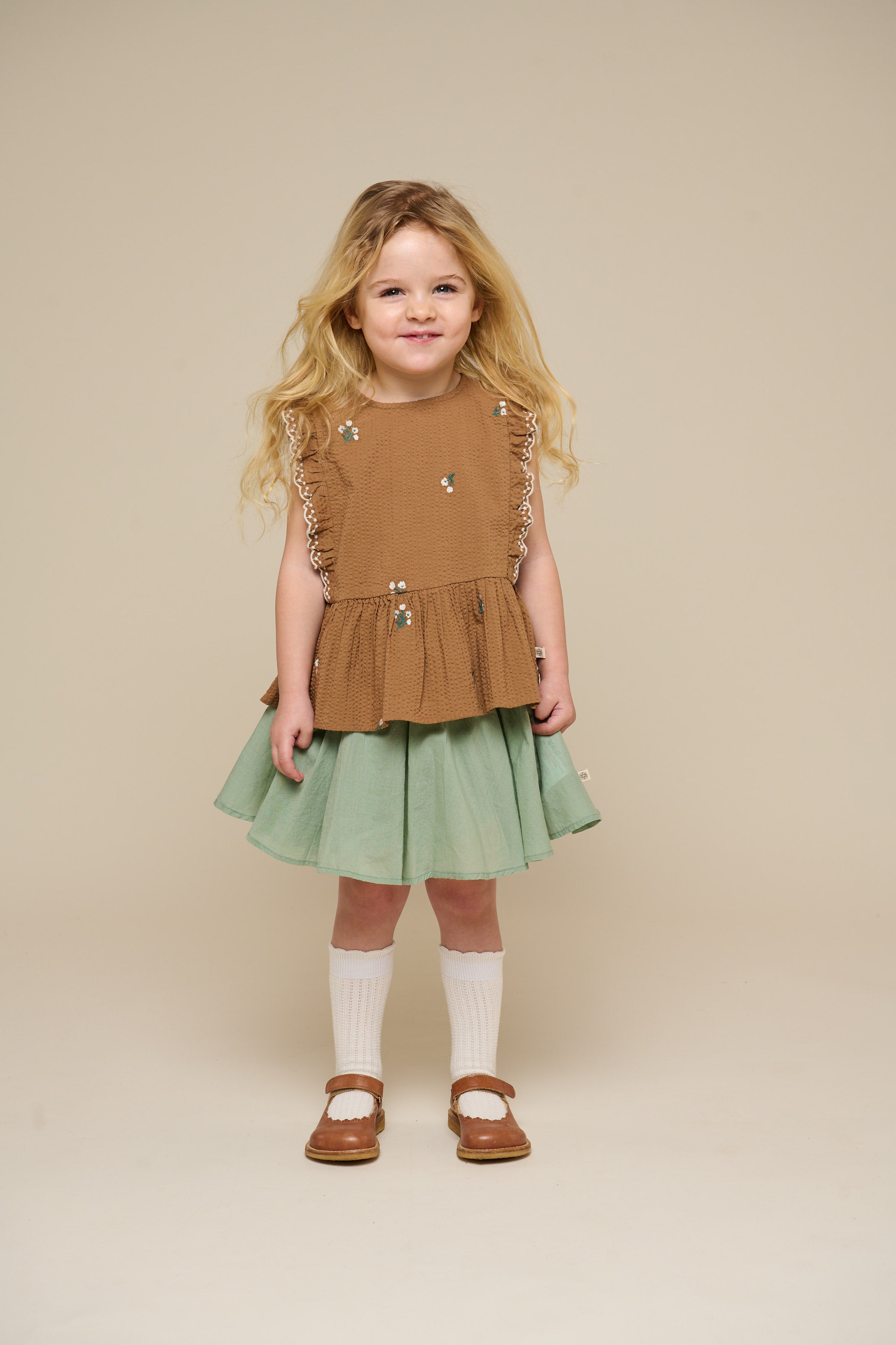 Besticktes Seersucker-Top - Kids - Coconut | 100982 Nora