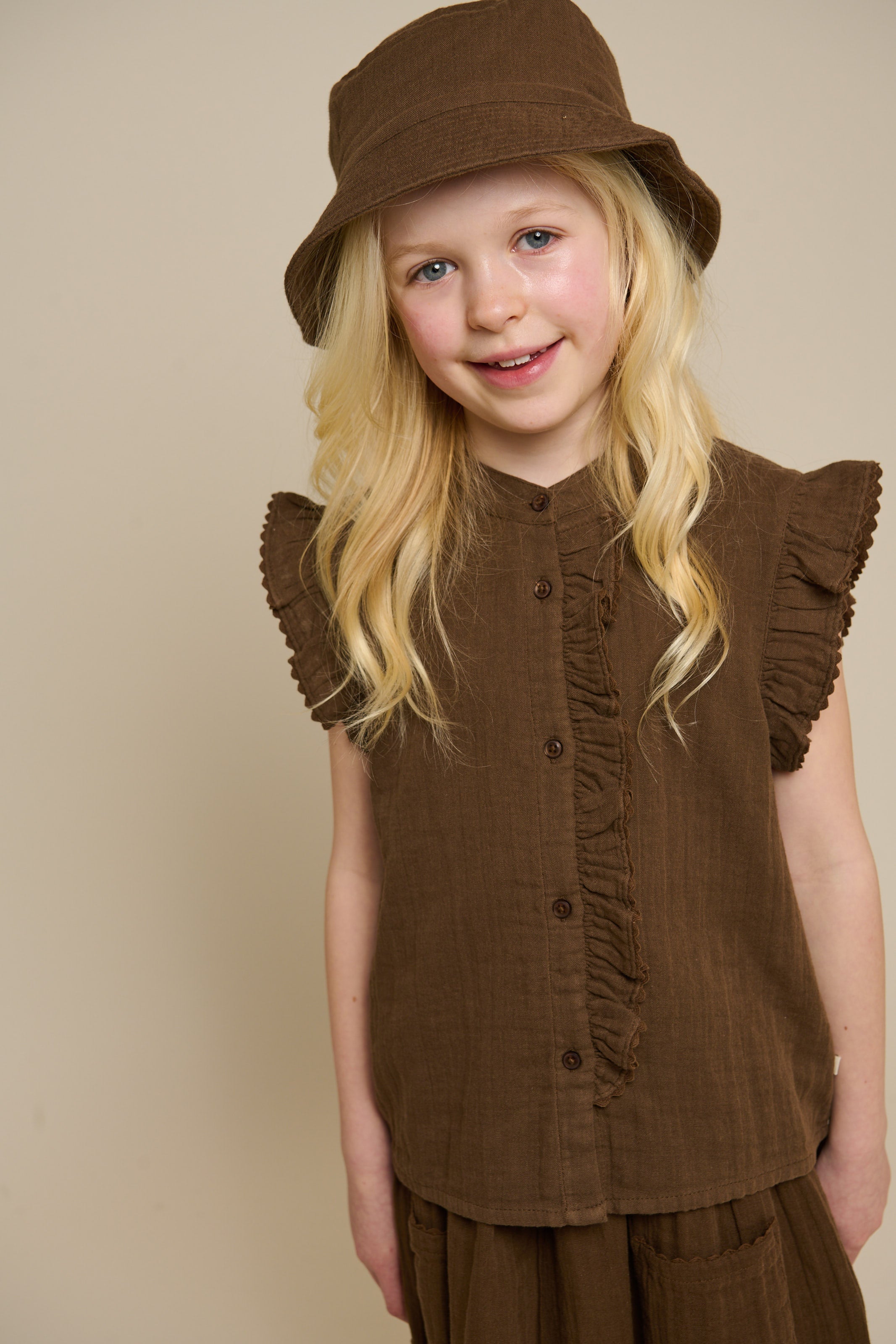 Gaze Rock - Tween - Dark Brown | 100935 Jasmine