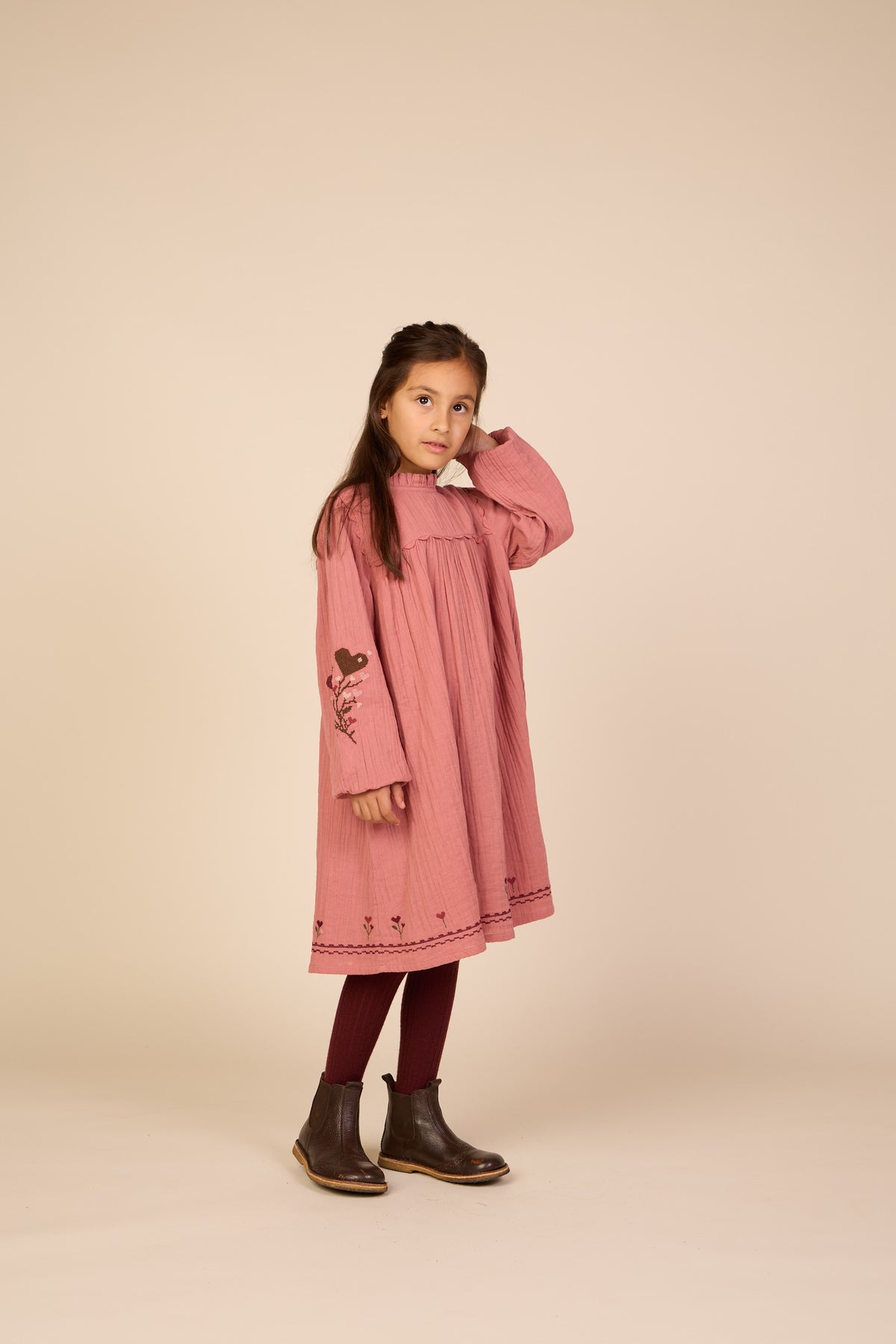Musselinkleid mit Kreuzstichstickerei Tween - Dusty Rose | 101466 Laureen