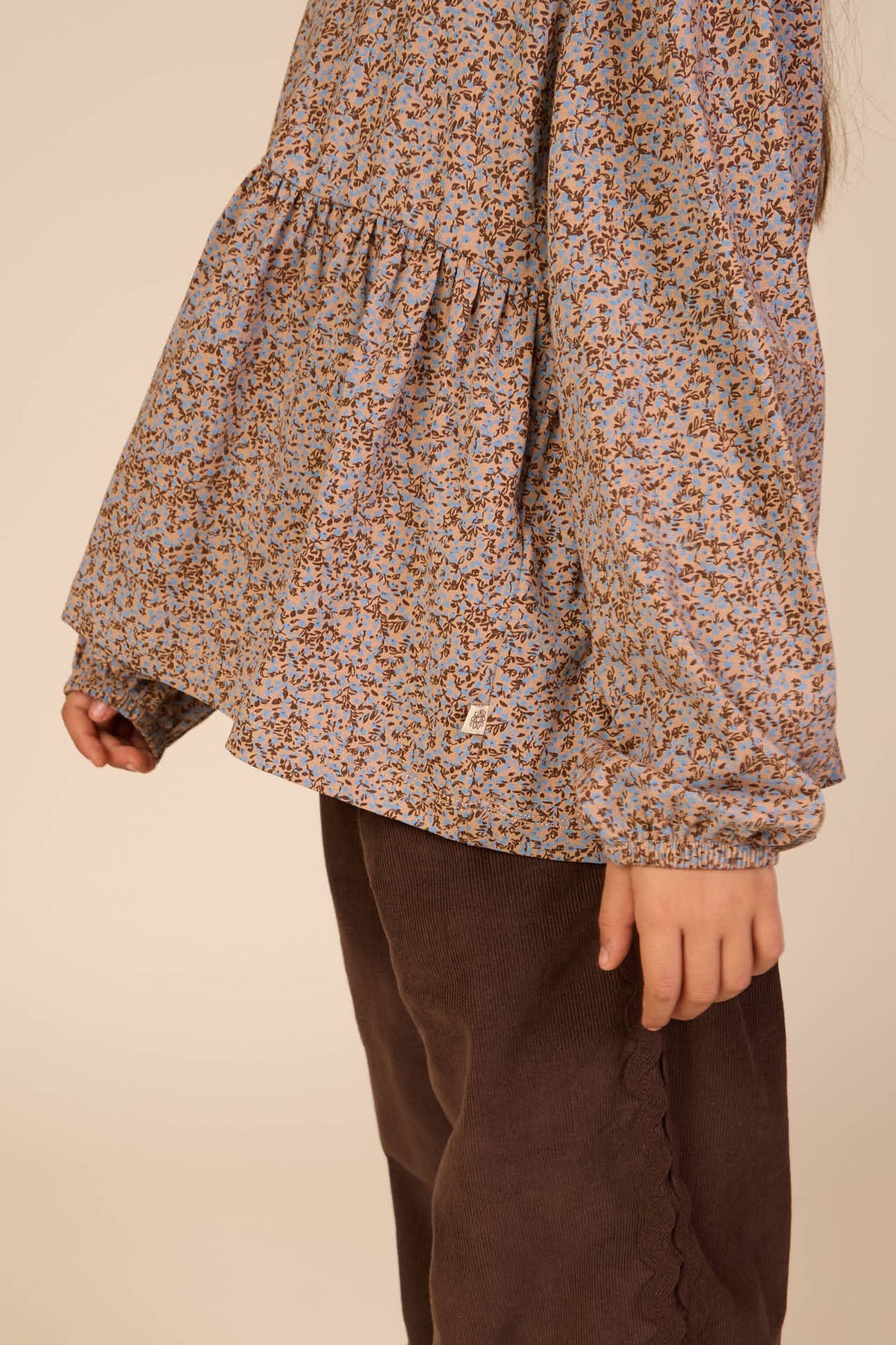 Kleingeblümte Jerseybluse mit Schößchen Kids - Blue/Brown | 101541 Heidi