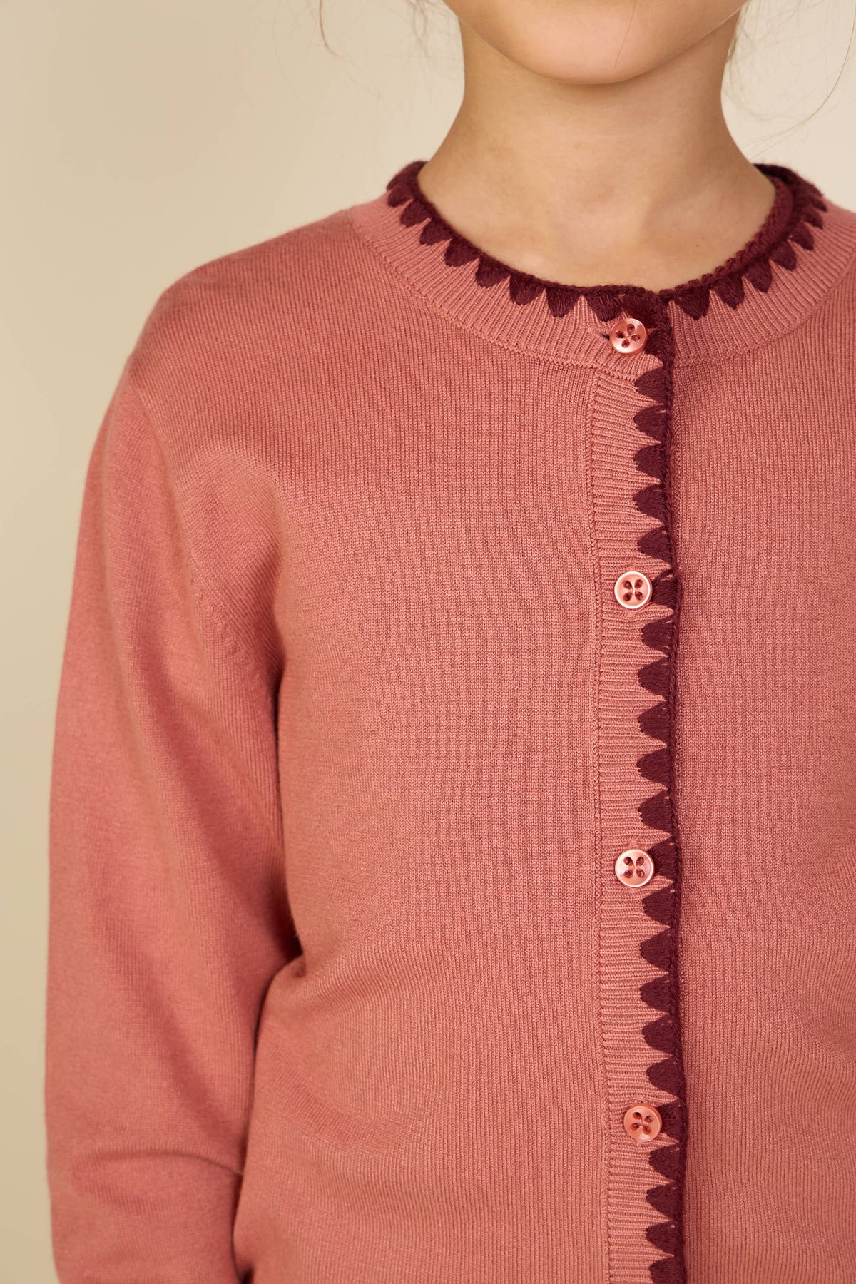 Strickjacke mit Kontrastnähten Kids - Dusty Rose/Bordeaux | 101634 Lia