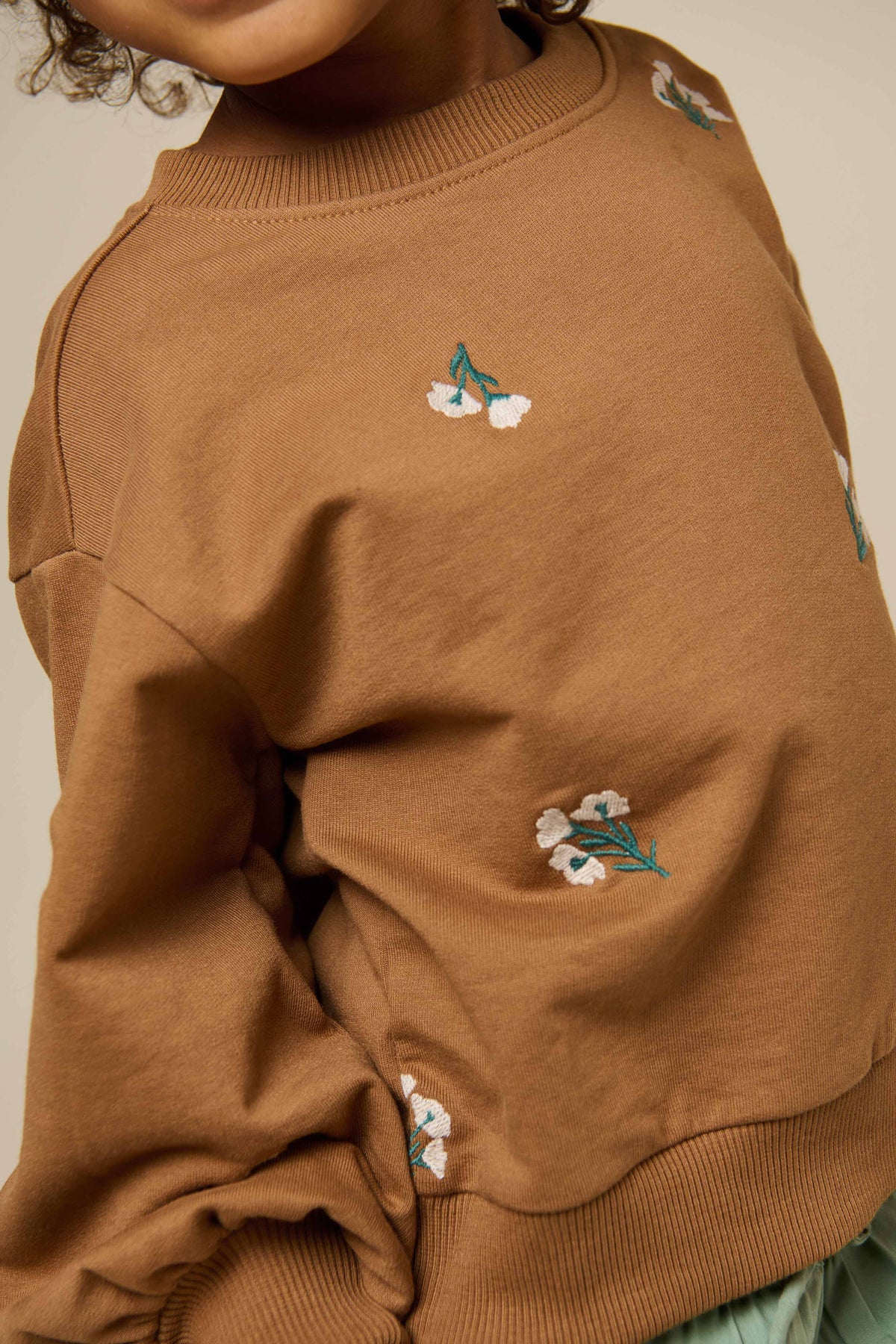 Besticktes Crewneck Sweatshirt - Kids - Coconut | 101213 Kimber