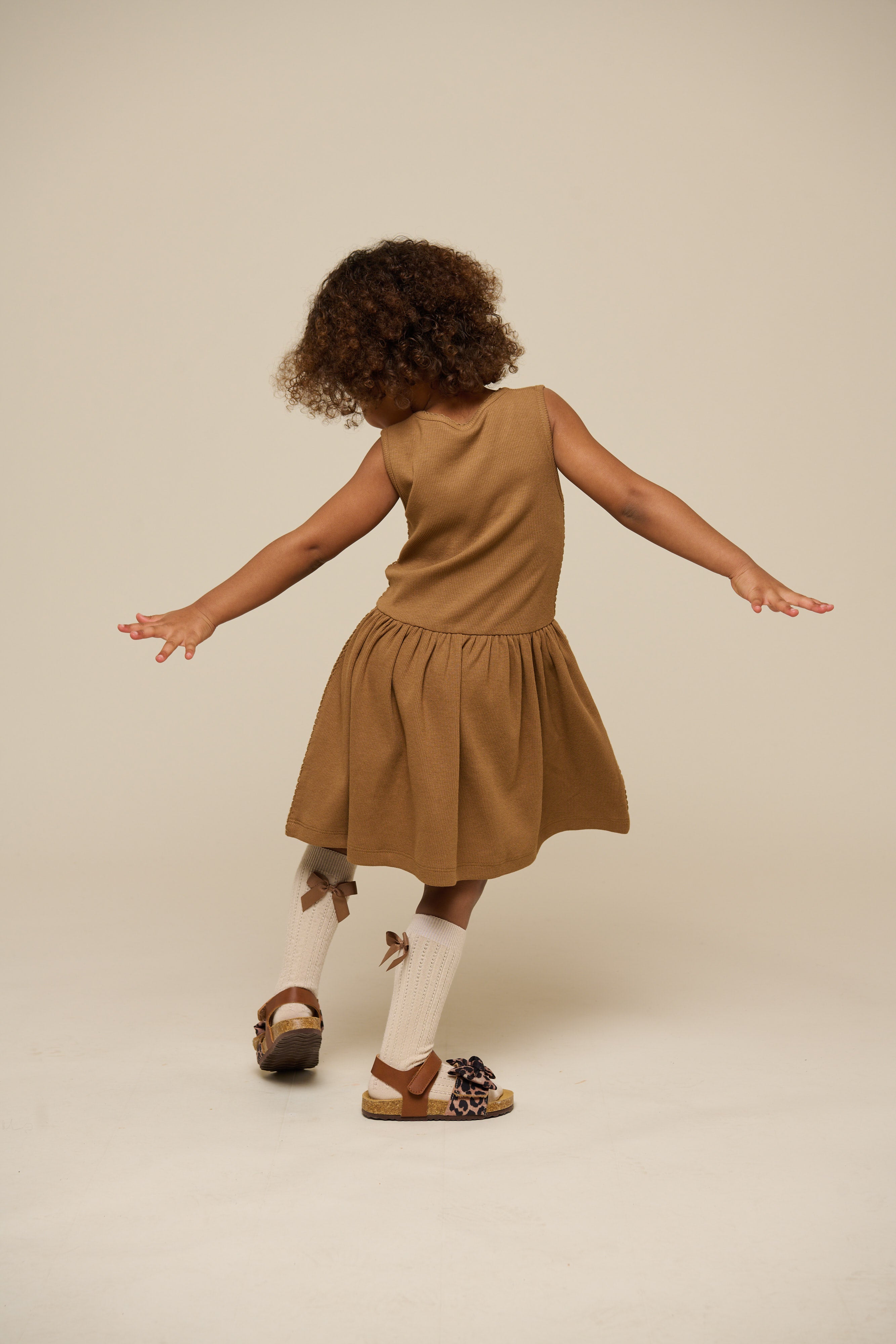 Ärmelloses Kleid aus Modalripp - Kids - Coconut | 101297 Lottie