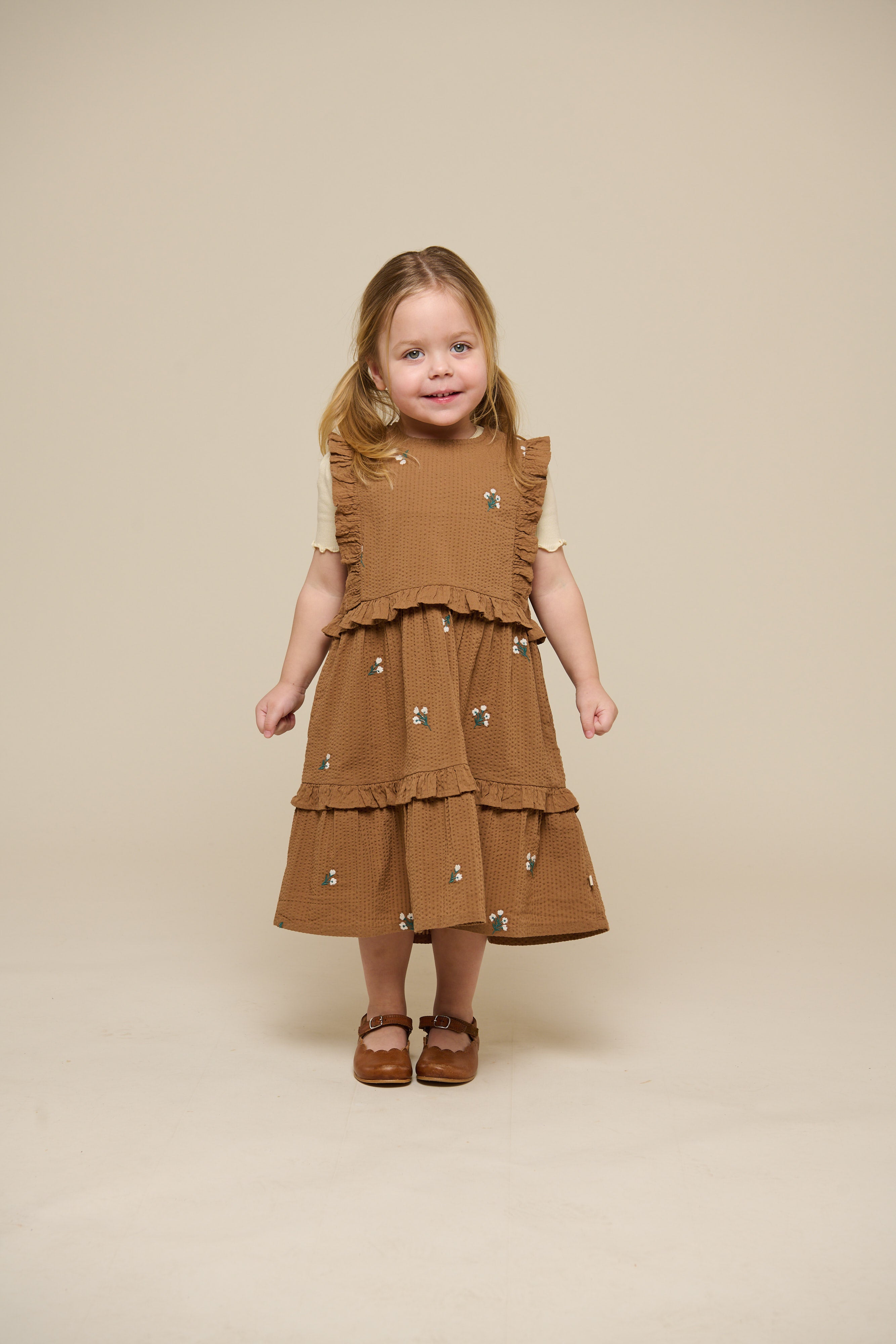 Besticktes Seersucker-Kleid - Kids - Coconut | 100978 Nora