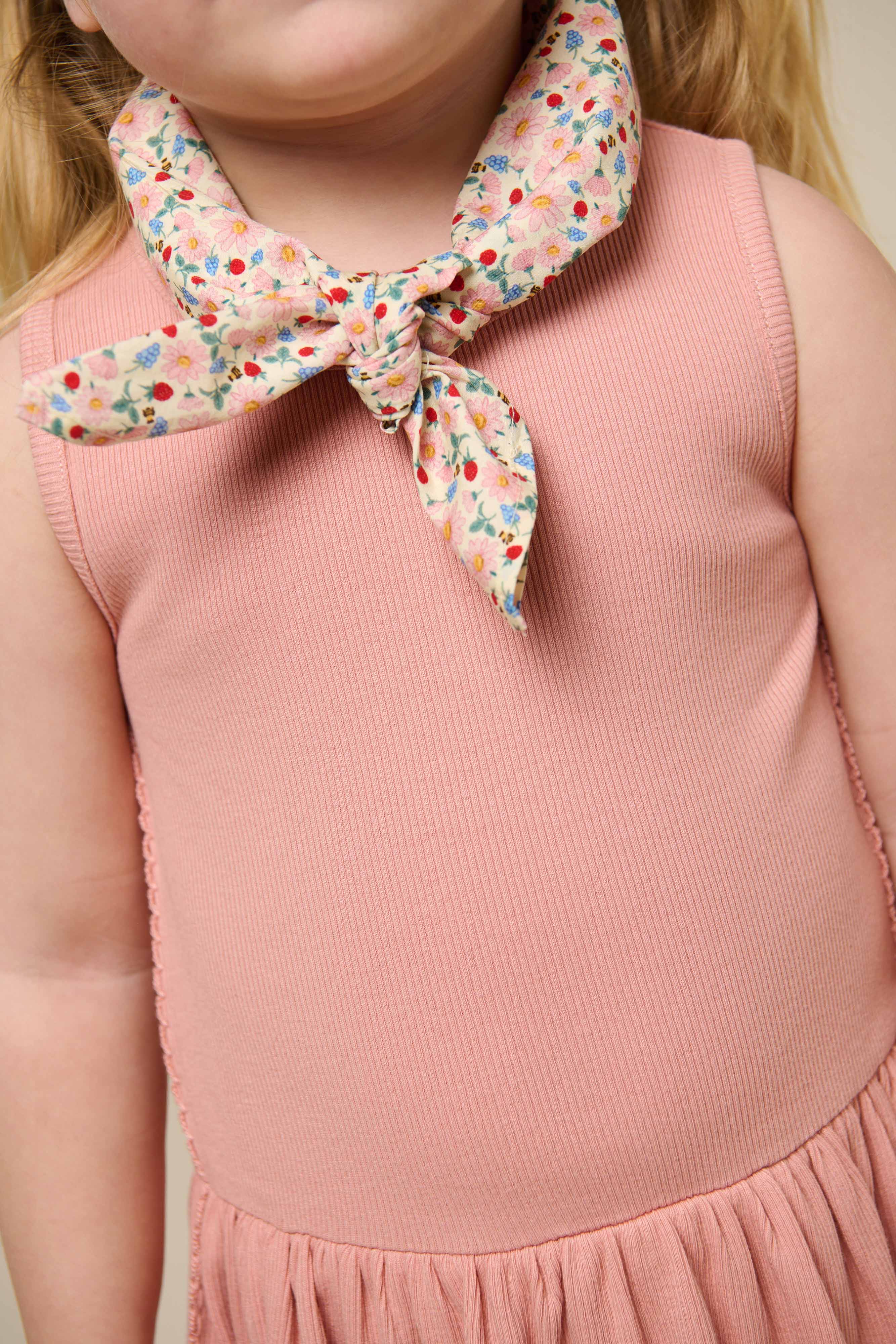Ärmelloses Kleis aus Modalripp - Kids - Rose Tan | 101296 Lottie