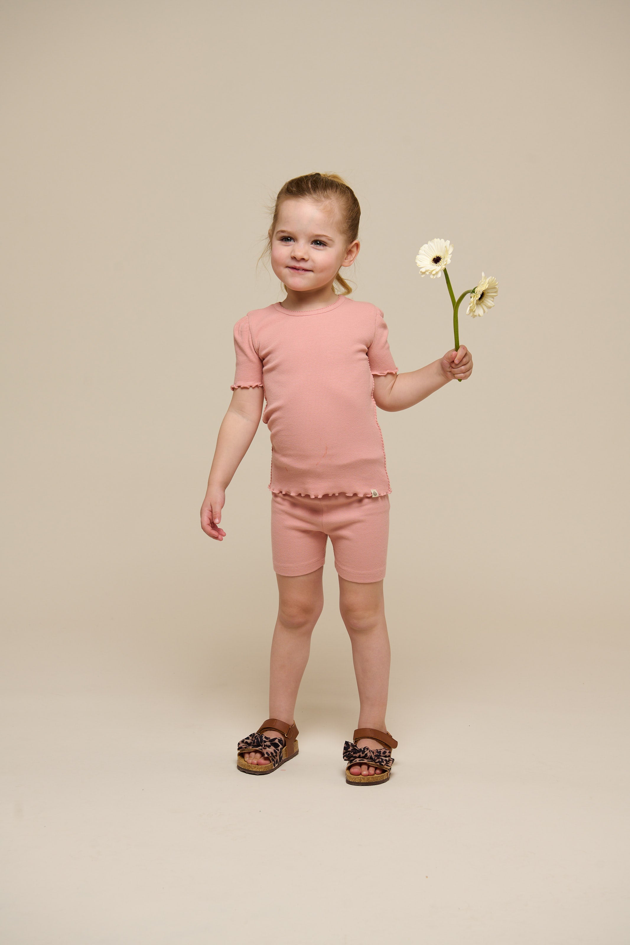 T-Shirt aus Modalripp - Kids - Rose Tan | 101298 Lottie