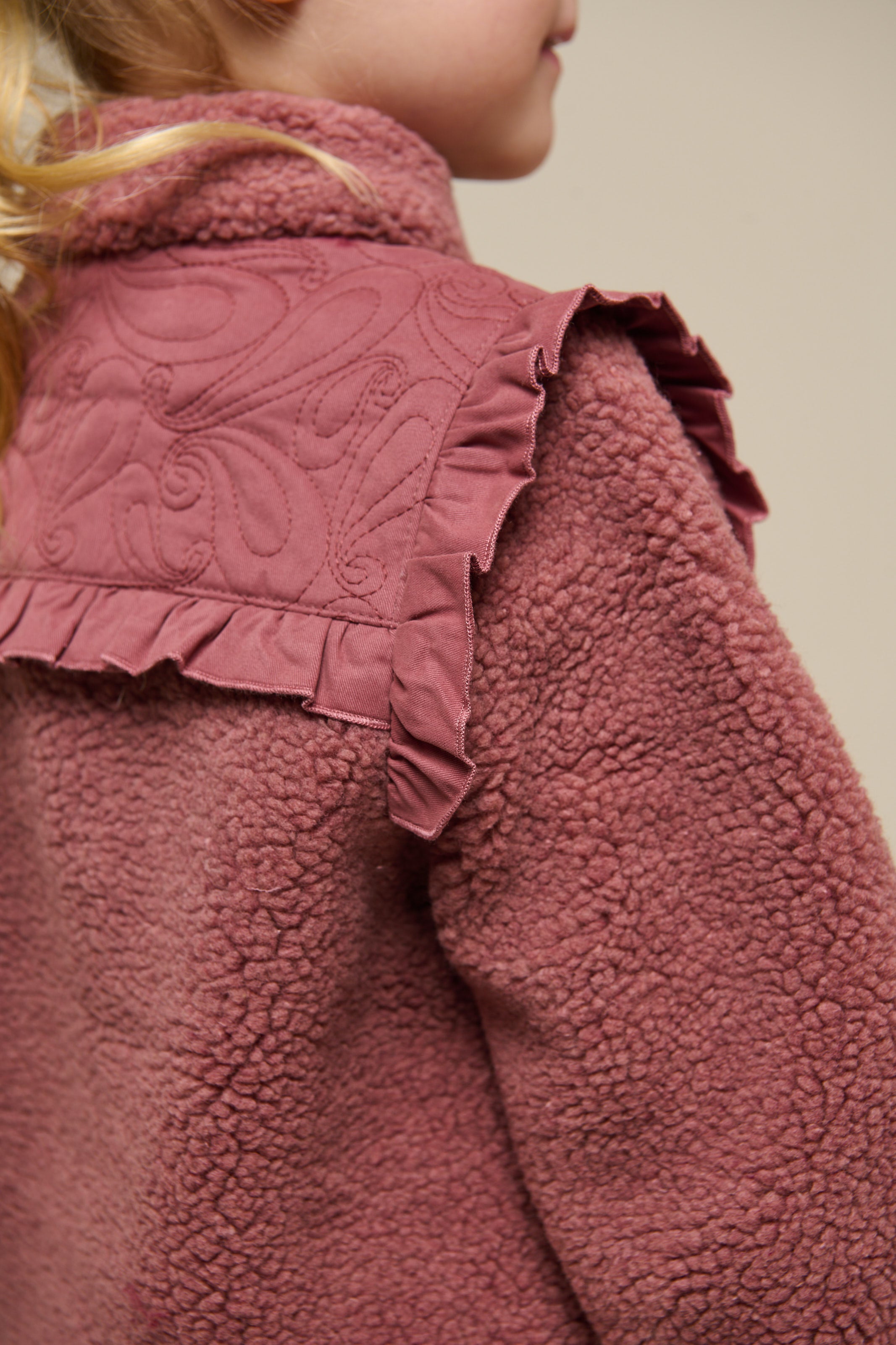 Teddyjacke mit Reißverschluss und Rüschen - Kids - Old Rose | 100636 Madison