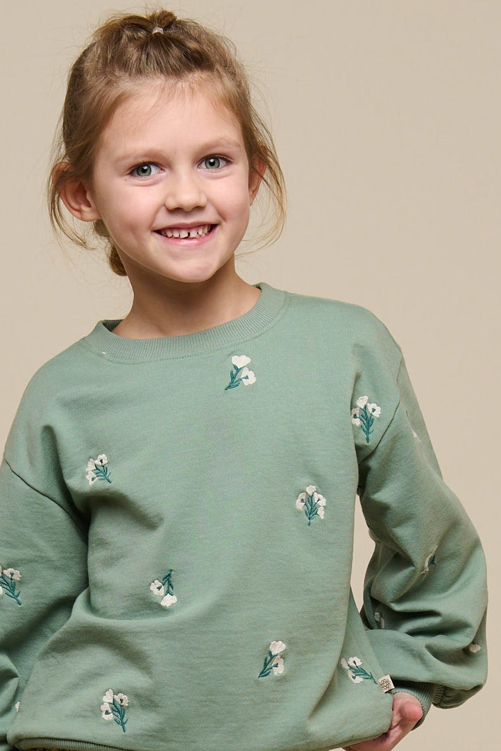 Besticktes Crewneck Sweatshirt - Tween - Dusty Green | 101212 Kimber