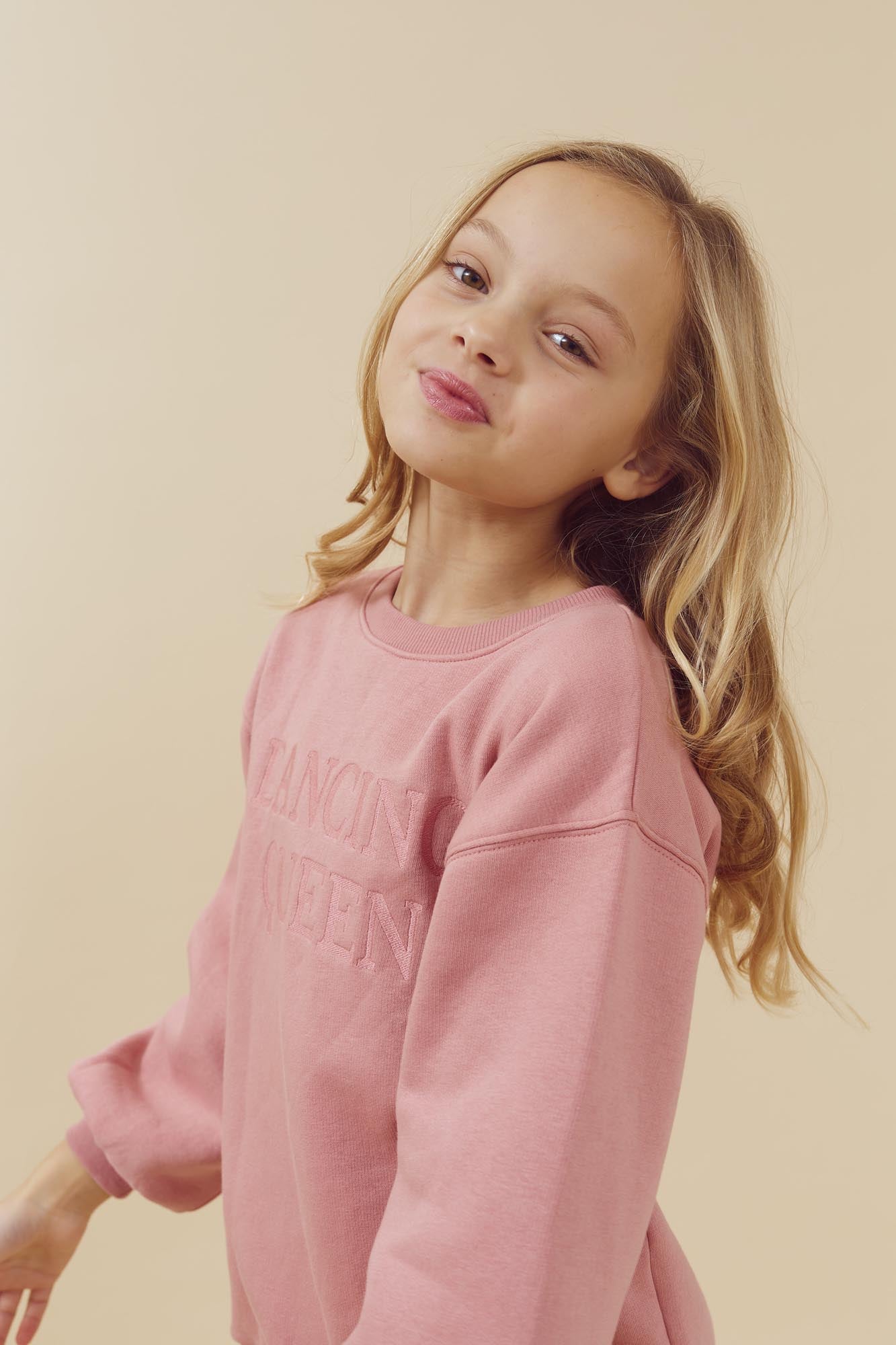 Sweatshirt in Übergröße mit Stickerei - Tweens - Dusty Rose