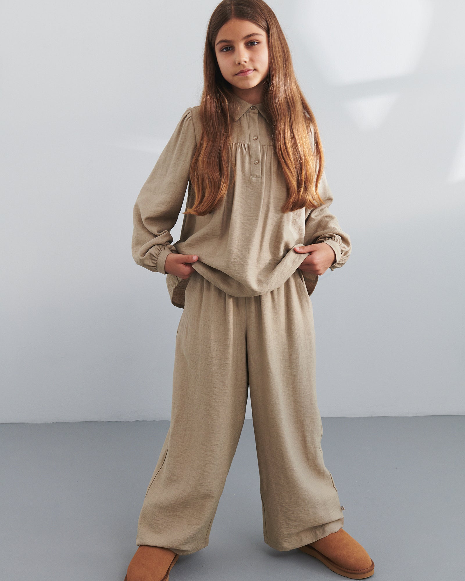 Fluid Wide Trousers - Tweens - Dark Beige