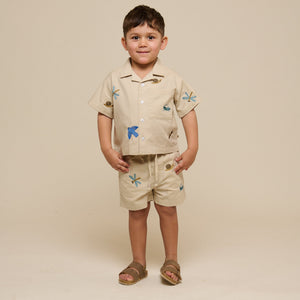 Besticktes Kurzarm-Baumwollhemd - Kids - Light Beige | 101061 Erik