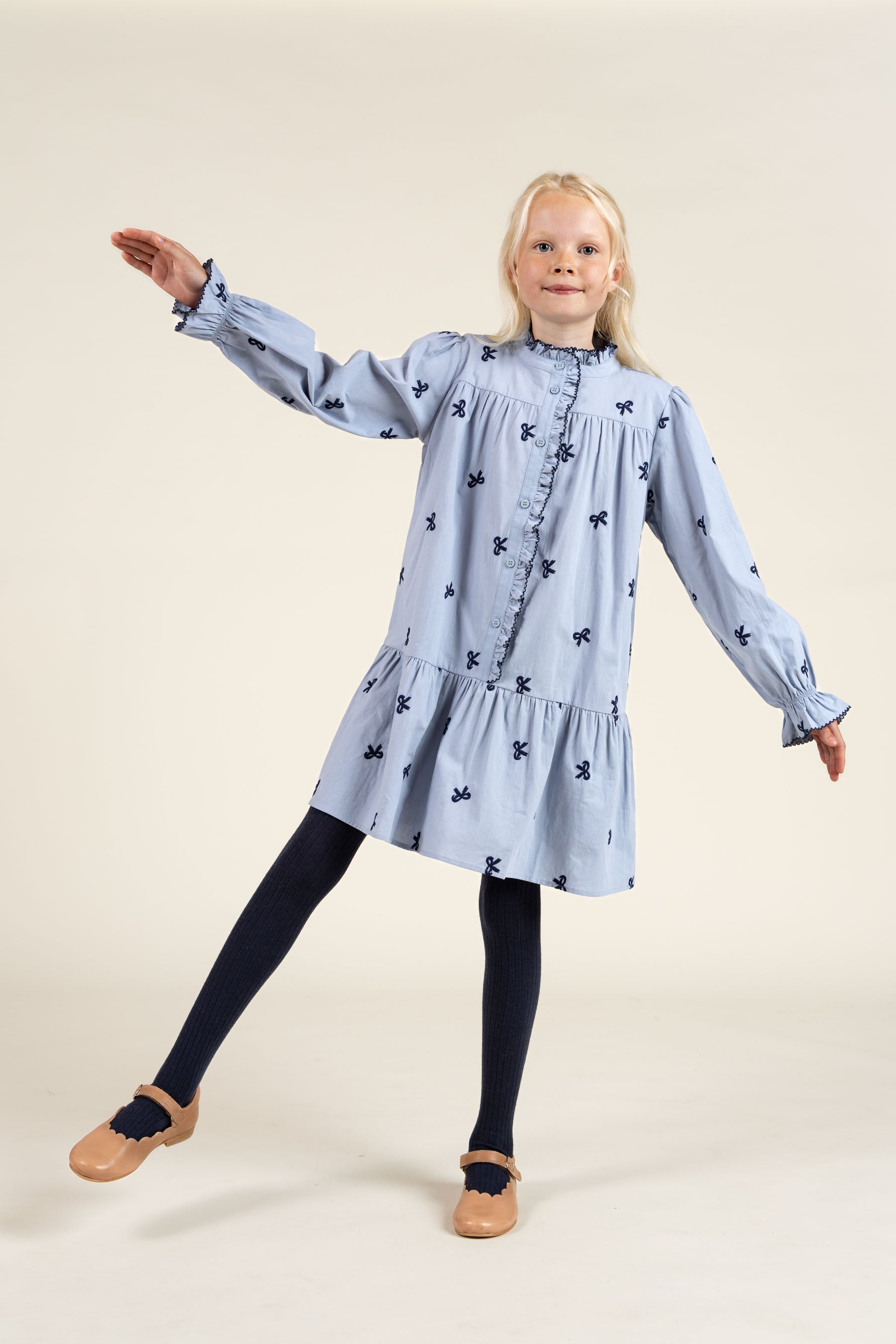 Popeline-Kleid mit Stickerei - Tween - Blue | 100680 Adison
