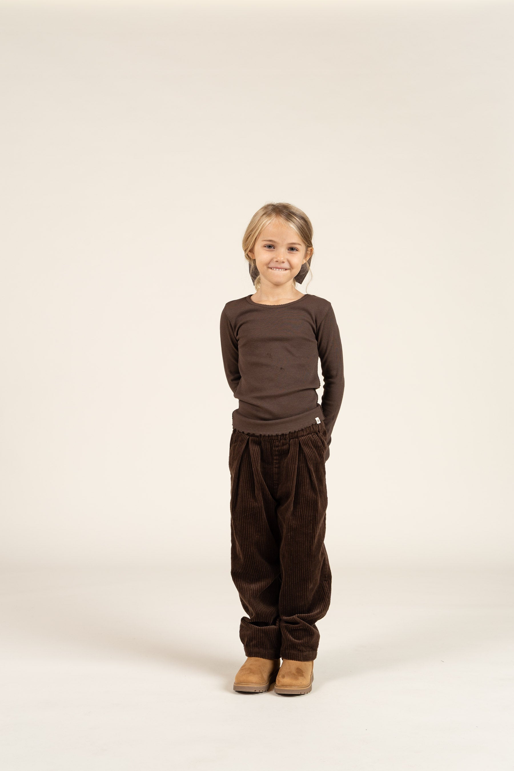 Langärmeliges T-Shirt aus Modalripp mit Picot-Rand - Kids - Chocolate | 100576 Mia