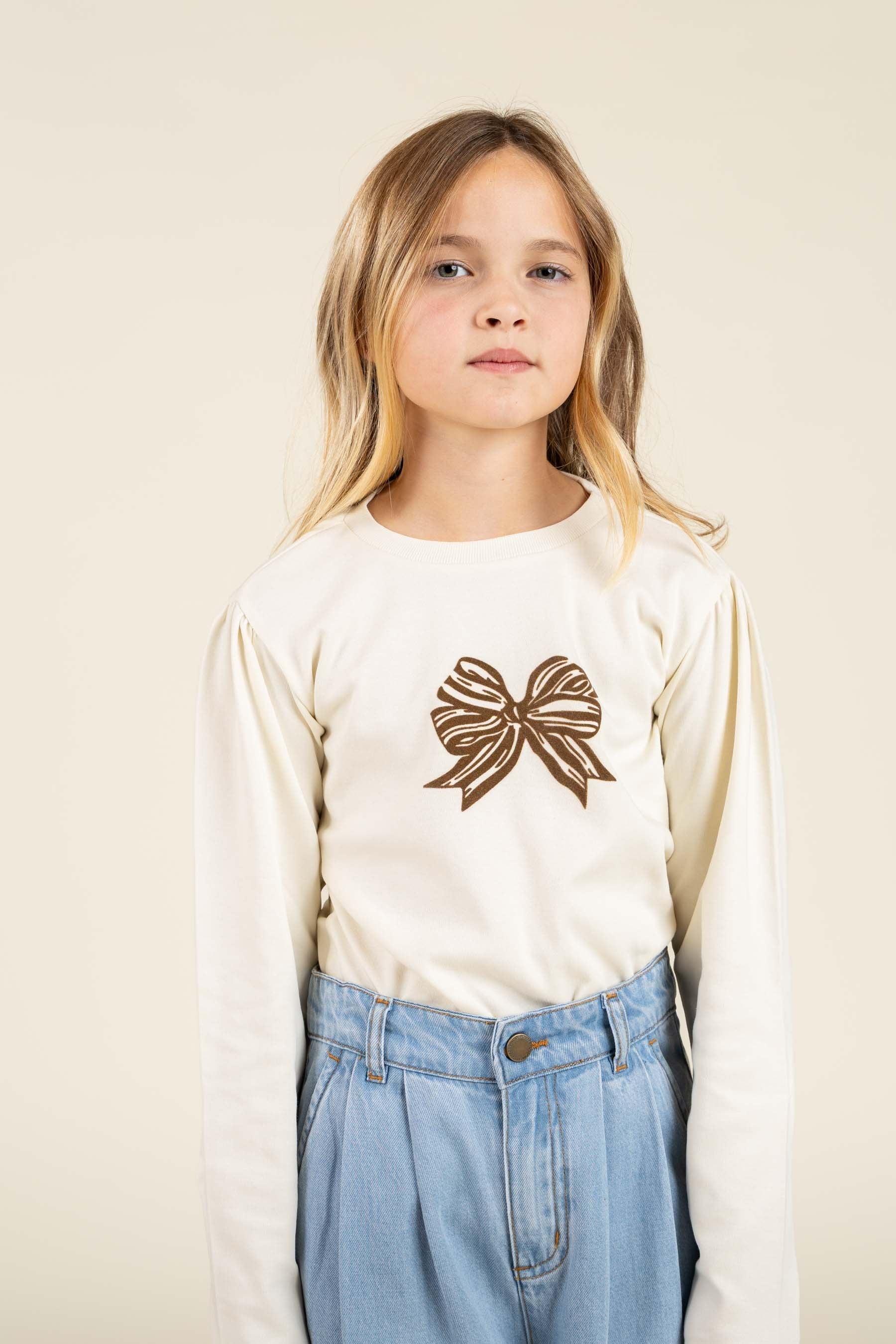 Langärmliges T-Shirt mit Frontprint - Tween - Off White | 100849 Kendell