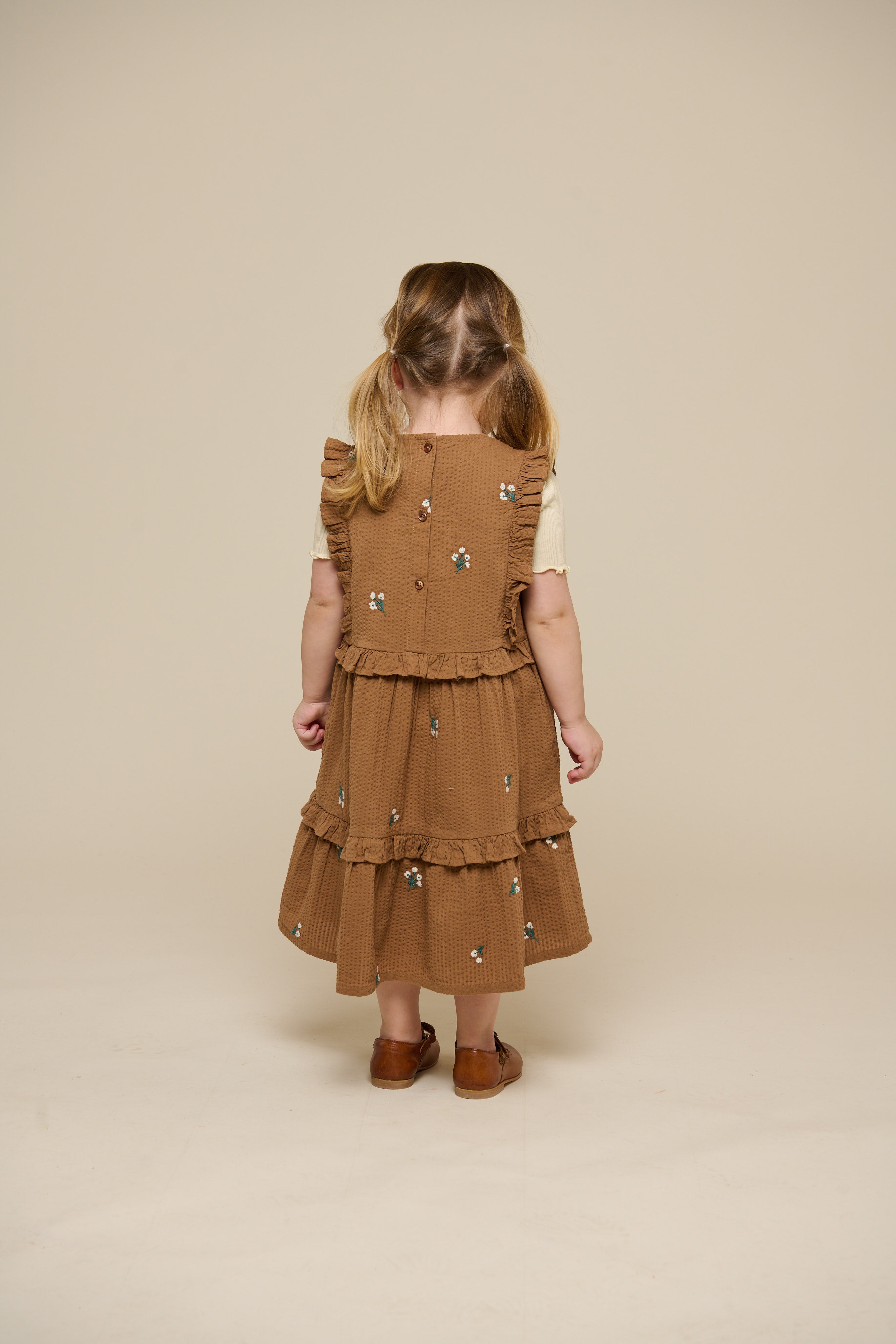 Besticktes Seersucker-Kleid - Kids - Coconut | 100978 Nora