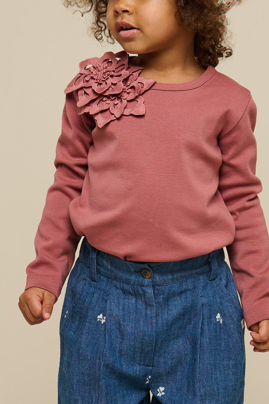 T-Shirt mit Blumenapplikation - Kids - Old Rose | 101233 Sarah